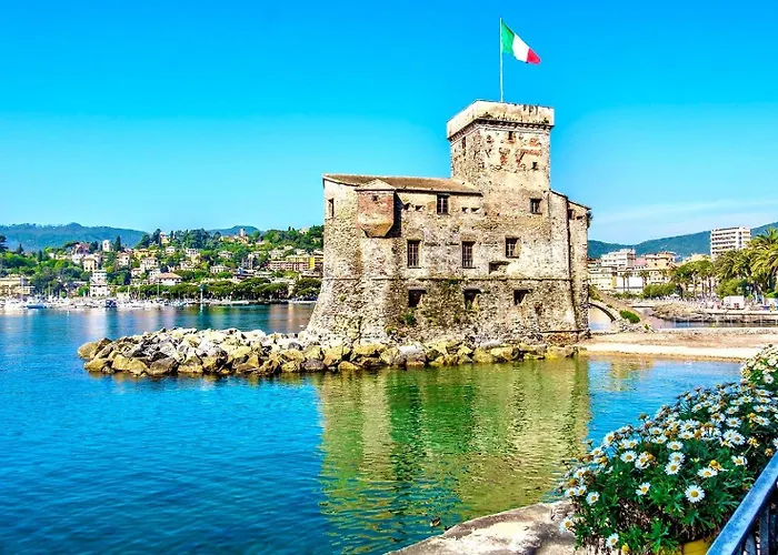 Bellaria Casa Indipendente-Giardino Privato-Free Parking-Wifi-Strategic Location 5 Terre-Portofino