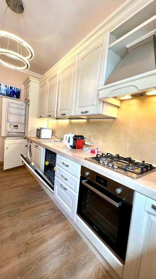 Apartment Bellaria Casa Indipendente-Giardino Privato-Free Parking-Wifi-Strategic Location 5 Terre-Portofino